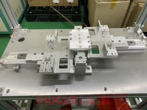 Hình ảnh test máy cắt cuống sản phẩm tự động 